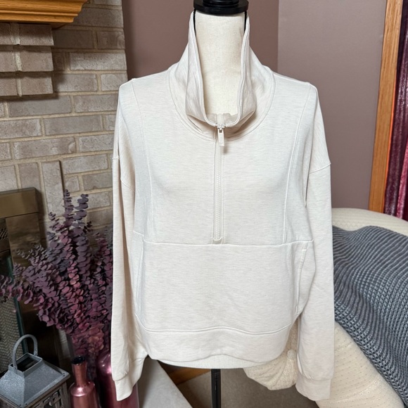TRAVIS MATHEW Skyloft Soft Half Zip - Heather Brazilian Sand - Picture 5 of 9